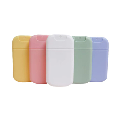 Personalizado en color y capacidad de tarjeta PETG botella fácil de llevar para el perfume