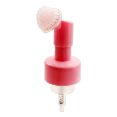 Productos de cuidado personal 43 mm bomba de espuma de pincel de silicona rosa en forma de corazón con opción de pedido personalizado