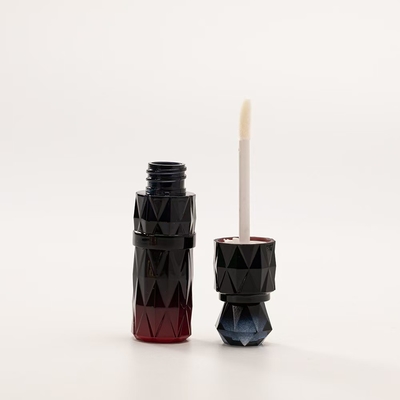 Tubo de lápiz labial de boca redonda vacía de 4g personalizado con cerradura de tornillo de sello de goma Tubo de bálsamo labial de plástico para envases de recipientes cosméticos