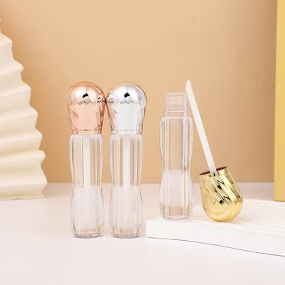 Por mayor, tubo de lápiz labial vacío personalizado de 3.5G con cerradura de tornillo de sello de caucho tubo de bálsamo labial de plástico para envases de recipientes cosméticos