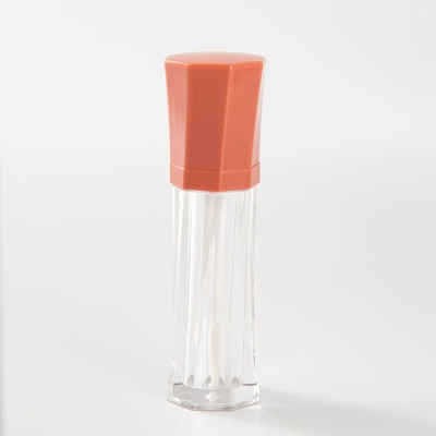 5 ml de capacidad tubo de lápiz labial de plástico con diamantes adjuntos fácil de llevar y colores finales