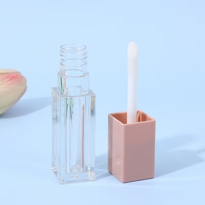Gloss de labios Cambiador de juego tubo giratorio y retráctil en varios colores para artículos de celebridades de Internet