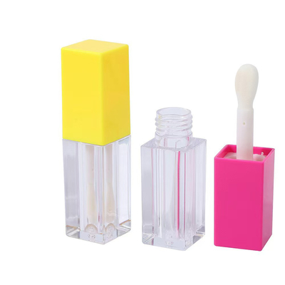 Cariñoso bálsamo labial de dibujos animados nuevo estilo contenedor vacío logotipo personalizado maquillaje cosmético estuche de lápiz labial tubos de embalaje