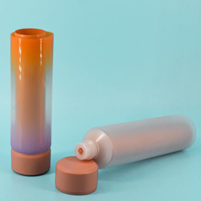 Color personalizado embalaje cosmético vacío tubo de PE con estampado