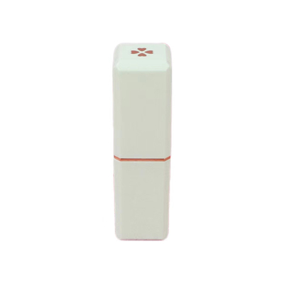 Embalaje cosmético de paja de trigo Tubos de lápiz labial con logotipo y tapa personalizables