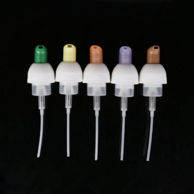 Título de la bomba de plástico de espuma de varios colores 28/410 utilizada para el champú