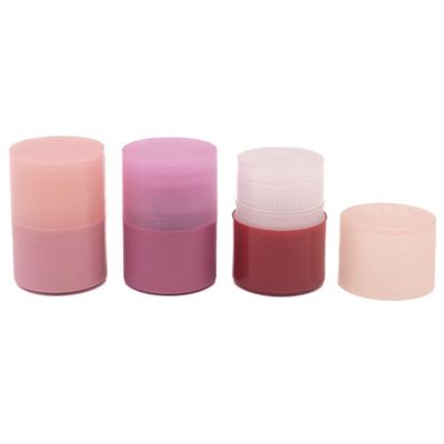 Tubo de brillo labial con logotipo personalizado de 15 ml y 30 ml, envase blando de polietileno exprimible vacío con aplicador de cristal para bálsamo labial y aceite labial