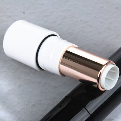 Tubos de lápiz labial de lujo al por mayor de 3.5G de plástico blanco, negro y dorado con anillo de sellado