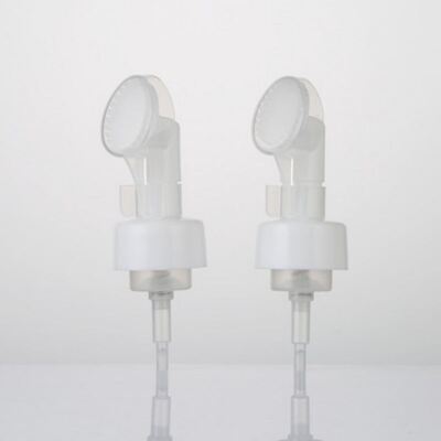 Bomba dispensadora de espuma de plástico de 42 mm y 43 mm con clip y cepillo de silicona a prueba de fugas