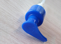 Bomba de mano plástica superficial lisa azul de SLDP-26 PP