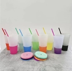 Plástico de la taza de consumición de la pendiente del sentido de la temperatura 700ml 24oz con Straw And Lid