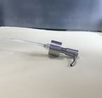Botella de vidrio helada satén de la bomba del dispensador del metal 250ml recargable