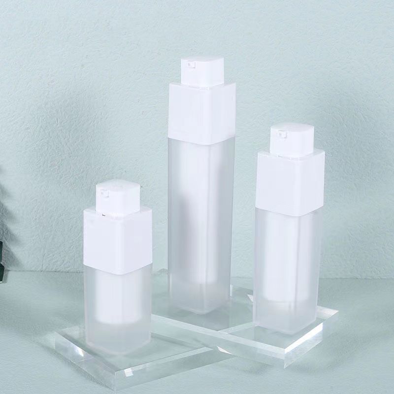 Rotate Airless Pump Bottle With 15ml 30ml 50ml Capacity Commonly Used for Personal Care