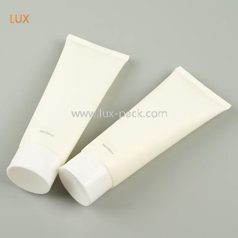 Envase de tubo de loción vacío de plástico con tapa abatible de 15 ml, 50 ml y 80 ml para cosméticos de cuidado de la piel suave
