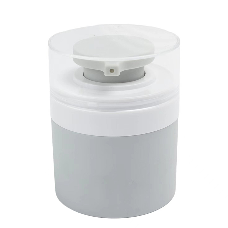 Material de PP Botella de dispensador cilíndrico sin aire con 30g 50g 100g seleccionado Usado para loción de cuidado personal