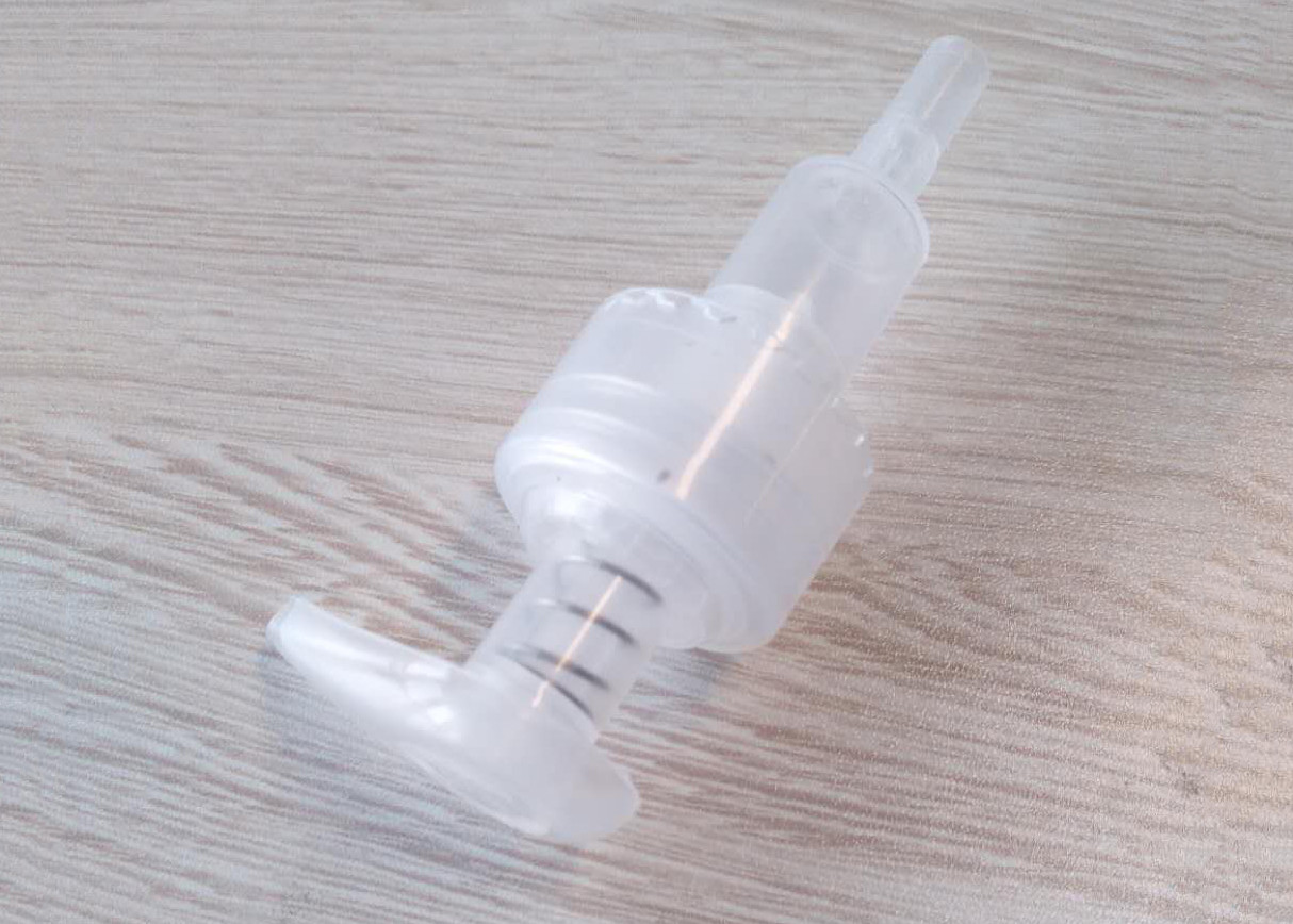 Bomba transparente lisa plástica del interruptor de la botella del champú de los PP
