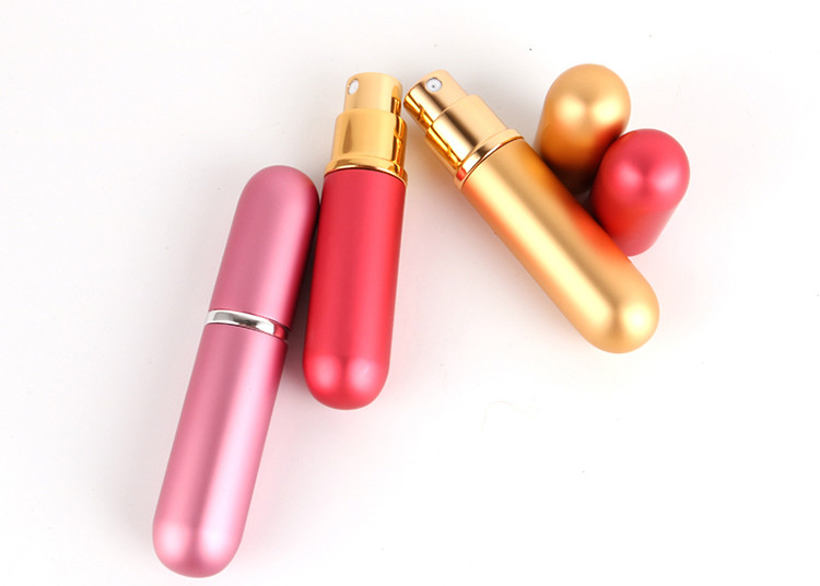 Conveniente 5ml 10ml cosmético pluma pulverizador botella de pulverización para viajes Atomizador de perfumes