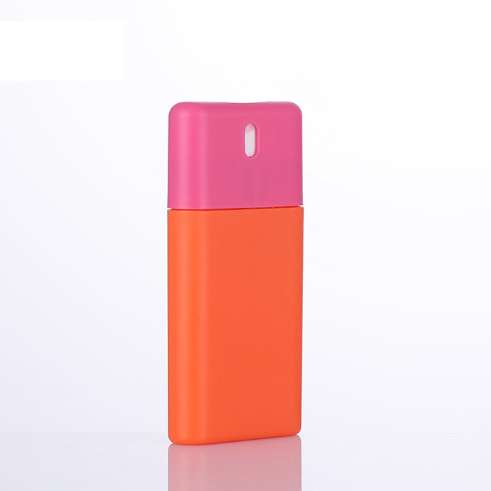 Mini spray de bolsillo de plástico, perfume, desinfectante de manos, botella de pulverización con tarjeta de crédito, a prueba de fugas y logotipo personalizado